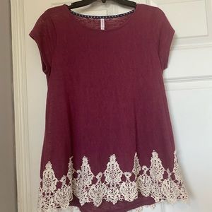 Cute Maroon Lace Top!